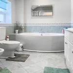 Gokula House Semesterbostad *